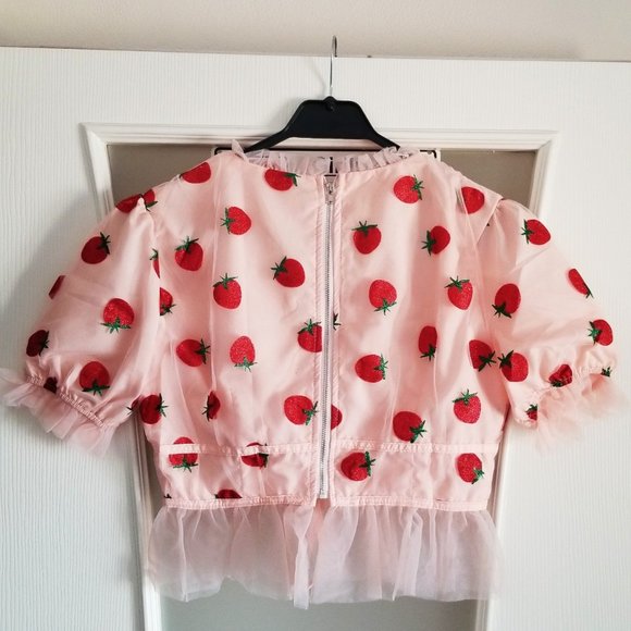 Kawaii Harajuku Lolita Strawberry Crop Top - Picture 3 of 4